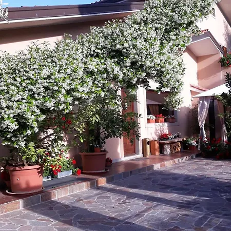 Bed & Breakfast Ambrosia Múggia