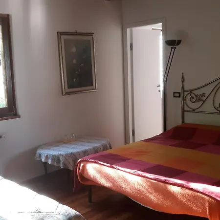 Oda ve Kahvaltı Ambrosia 3*