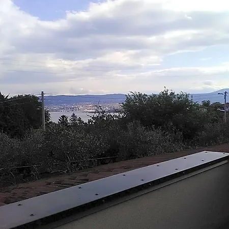 Bed & Breakfast Ambrosia 3*